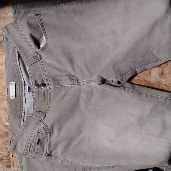 Christopher & Banks Jeans - Picture 2 of 2